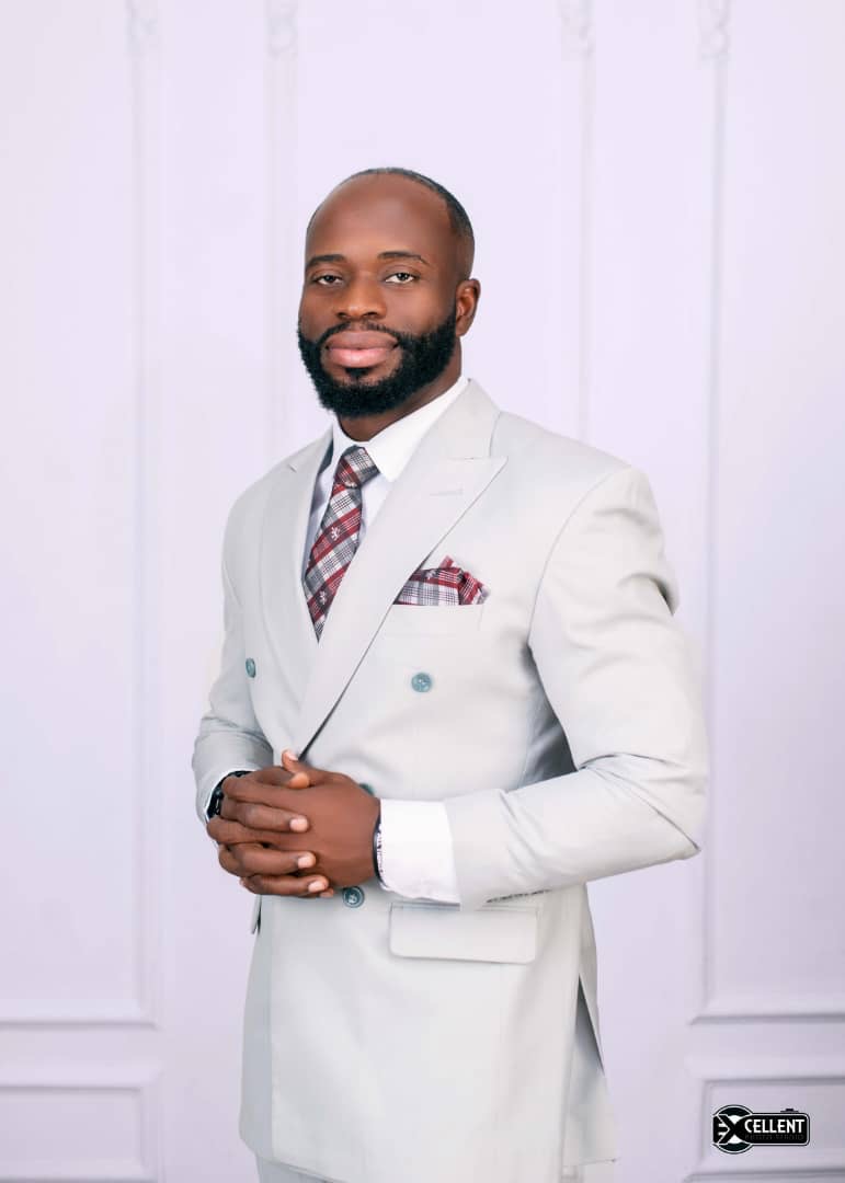 Pastor Akande Owen